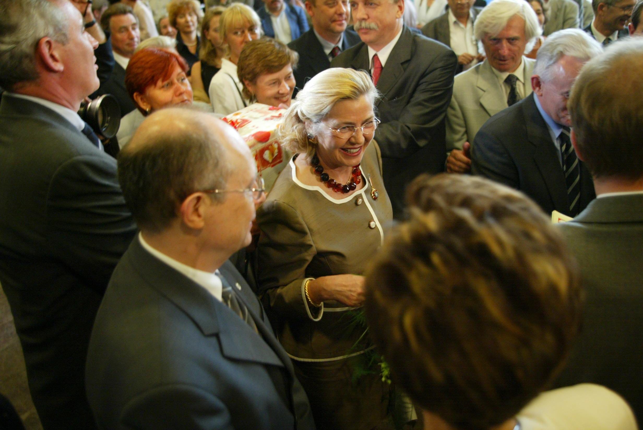 Barbara Piasecka-Johnson nie żyje - - Forsal.pl – Biznes, Gospodarka, Świat