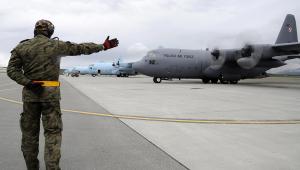 Polski Hercules podczas ćwiczeń Red Flag w 2012 roku w bazie Joint Base Elmendorf-Richardson (fot. US Army)